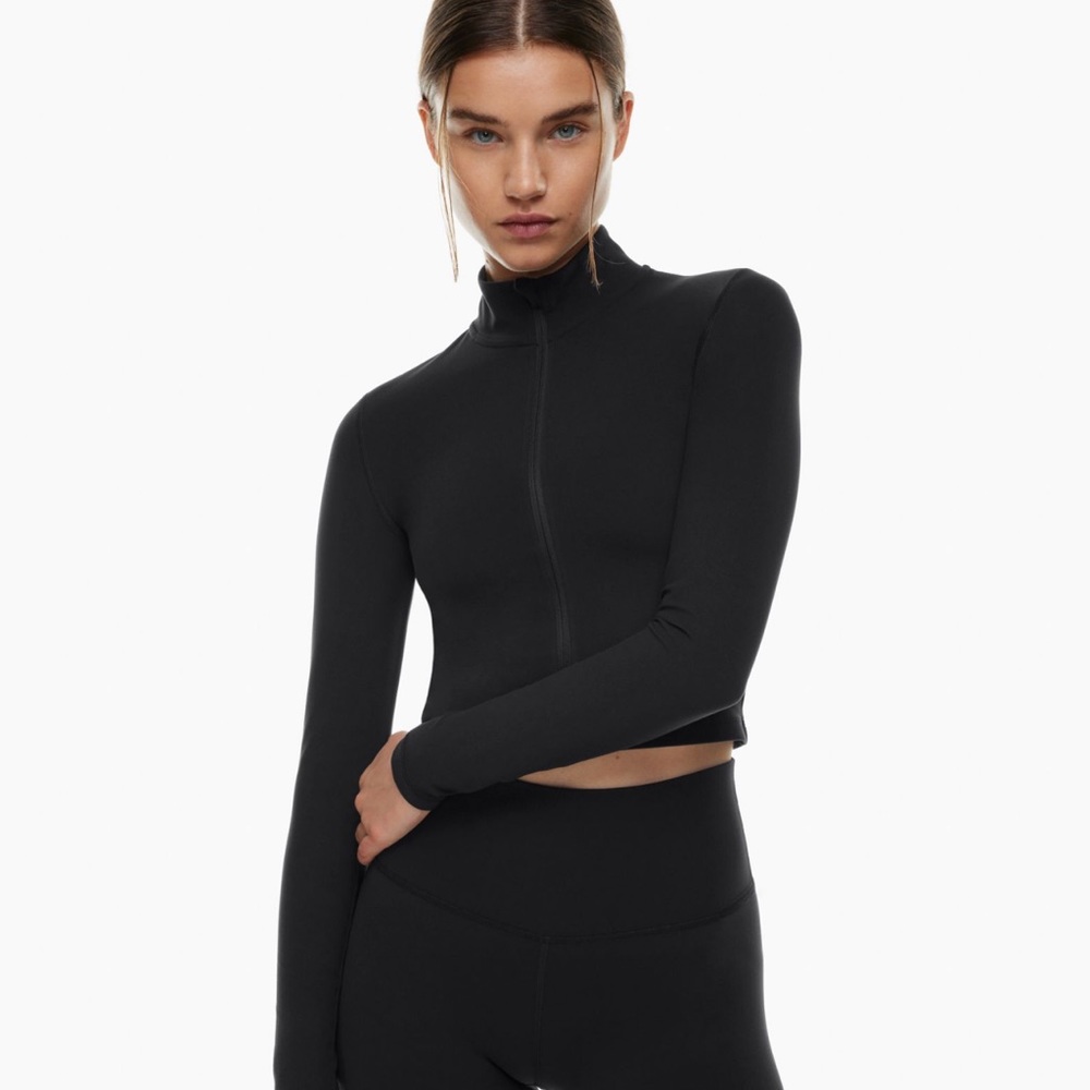 ARITZIA LIMIT ZIP UP